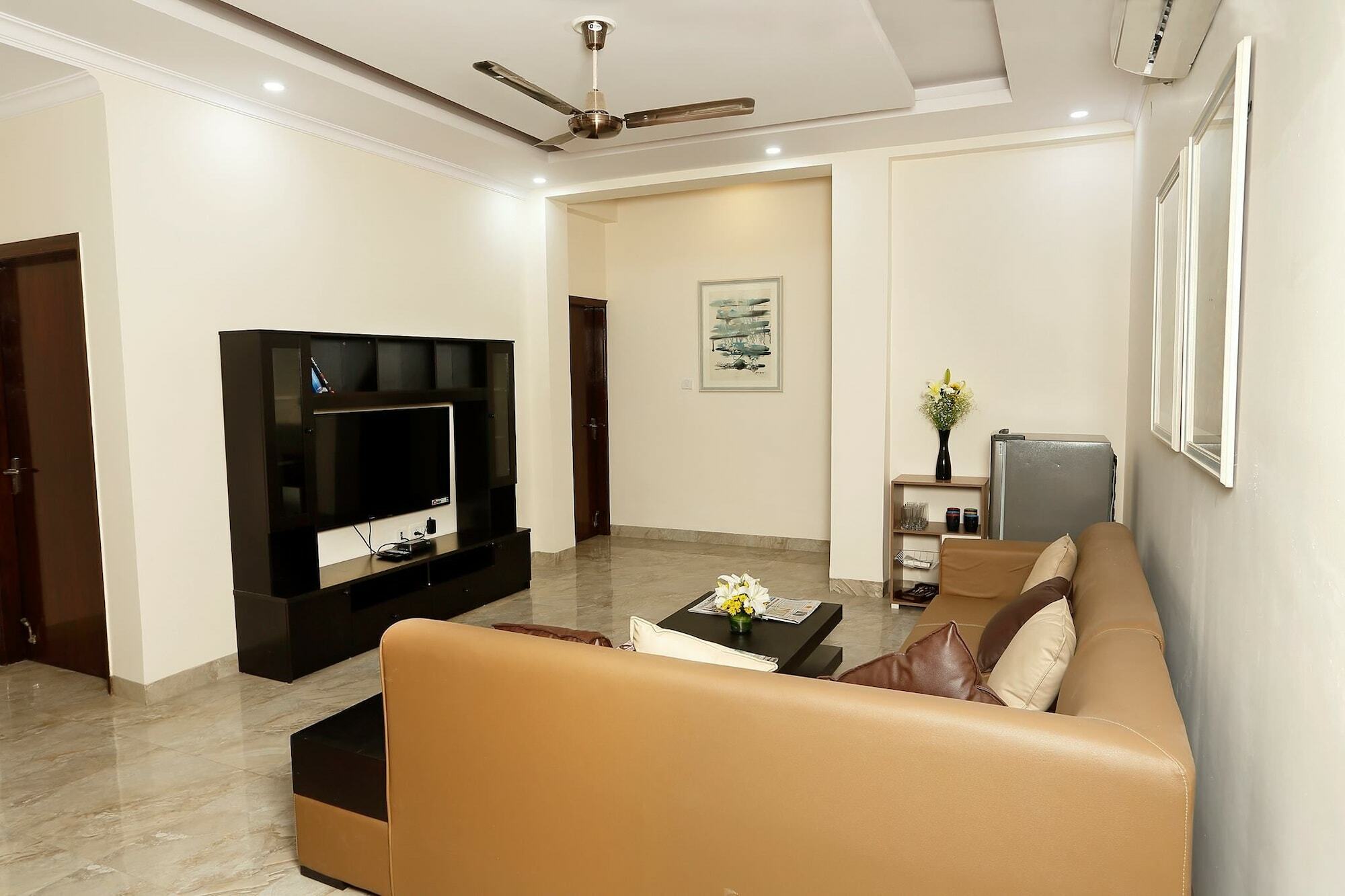 Arkaya Inn Gurgáon Kültér fotó